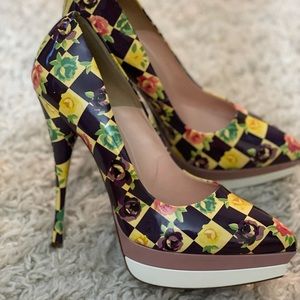 Versace SS11 Pumps